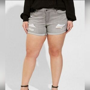 Torrid Mid Rise Shortie Short Super Soft Grey Wash Size 20